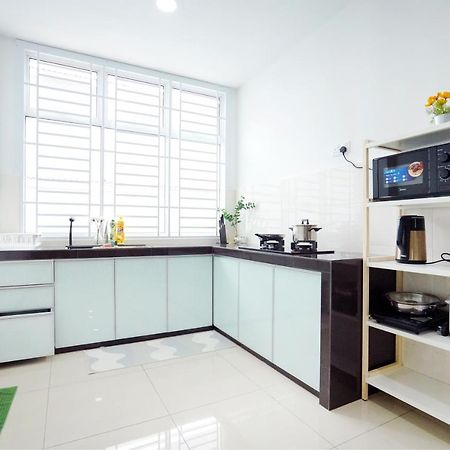 Desaru Ktv Mickey Theme By Joyfully 29M6 Vila Bandar Penawar Exterior foto