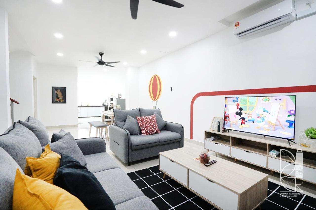Desaru Ktv Mickey Theme By Joyfully 29M6 Vila Bandar Penawar Exterior foto
